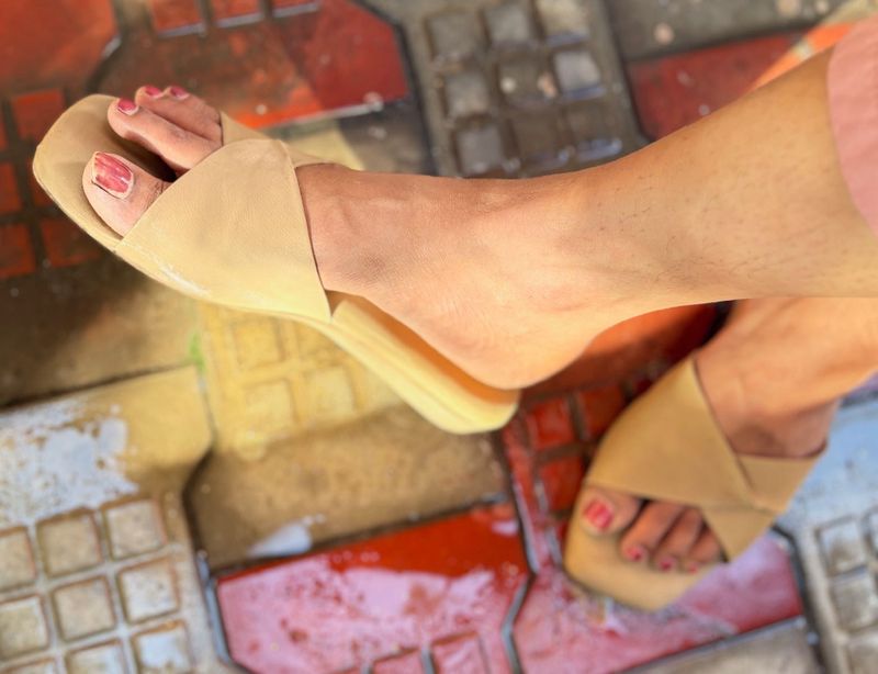 women open toe comfort sandals