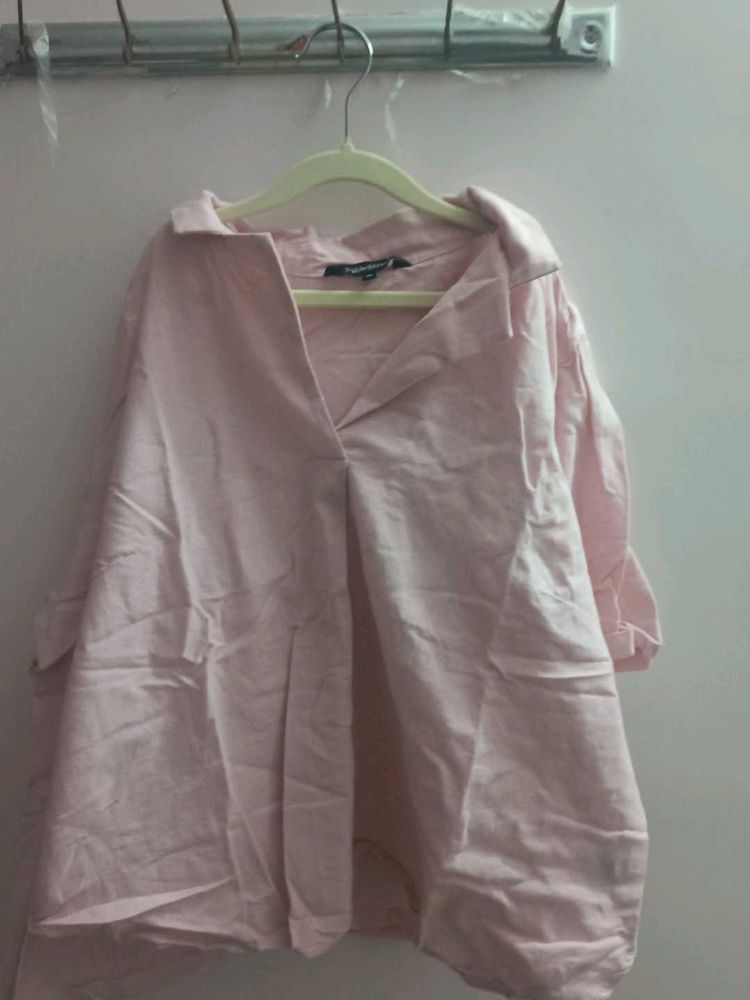 Chic Pink Collared Blouse