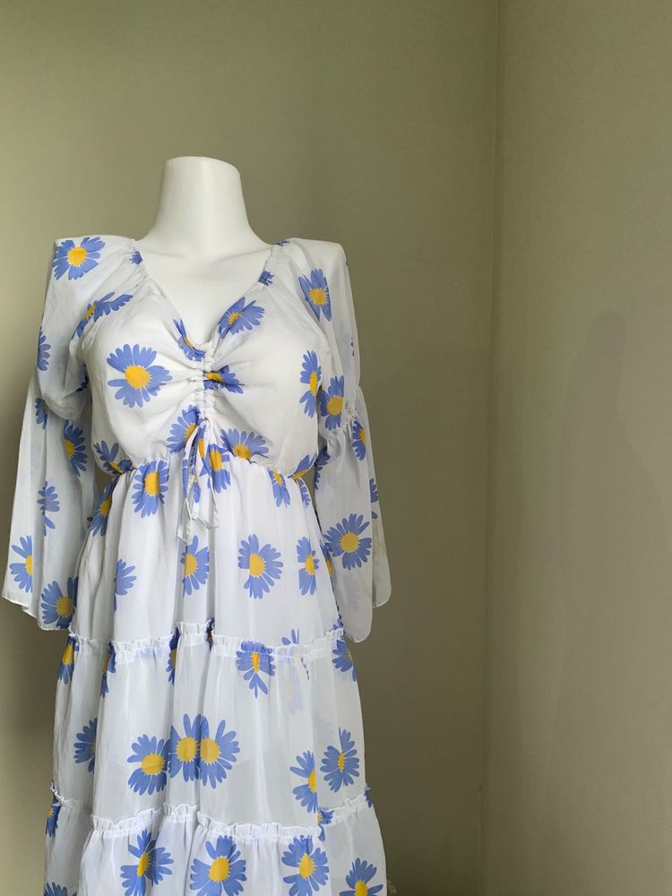 Korean Daisy Print Tiered Midi Dress
