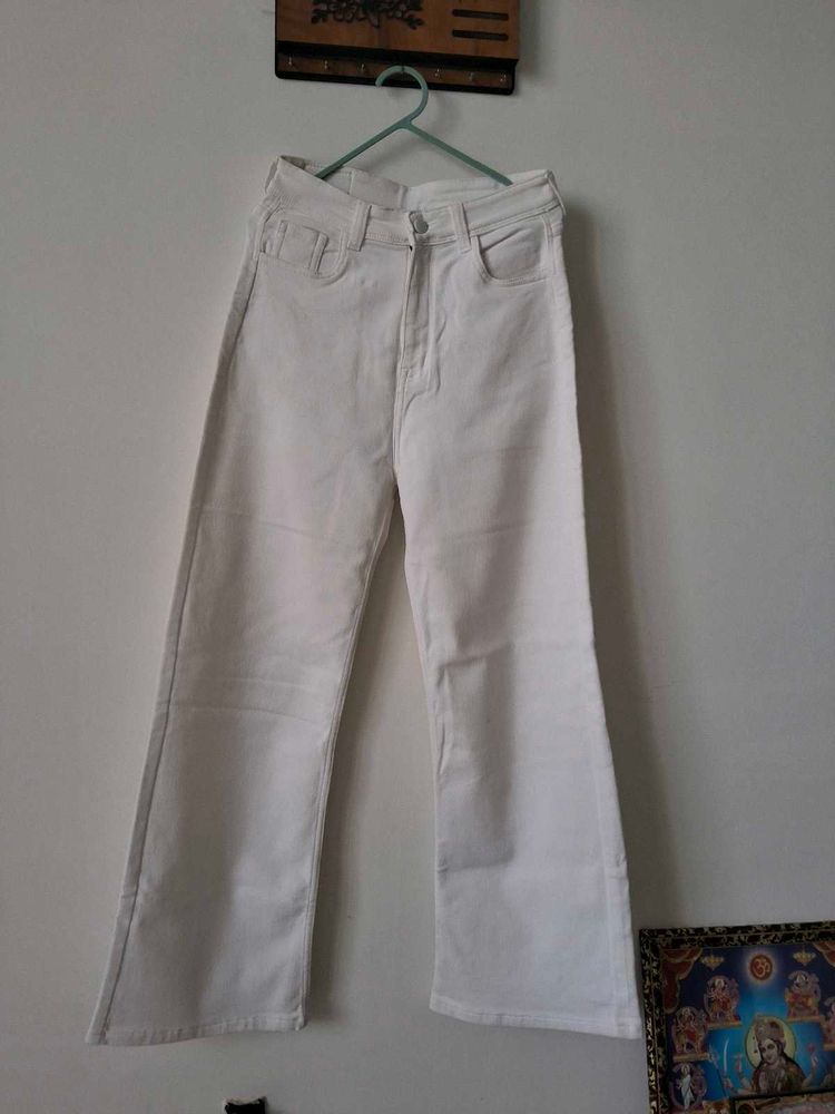 White Wide Leg Jeans NEW❤️