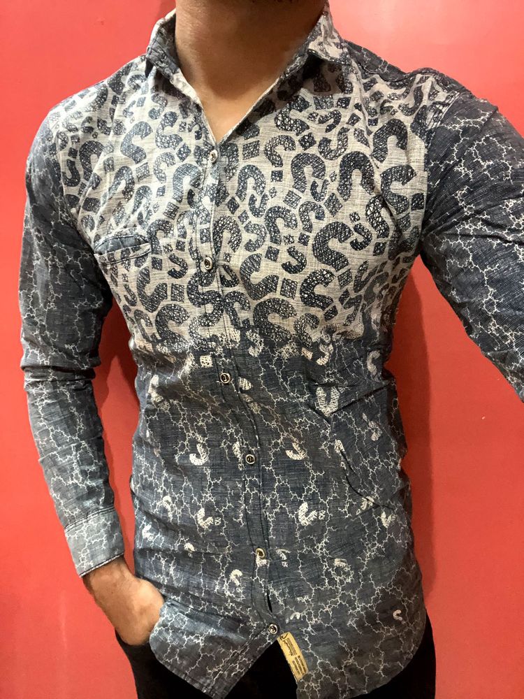 Blue Cotton Shirt For Men With Lightning Print