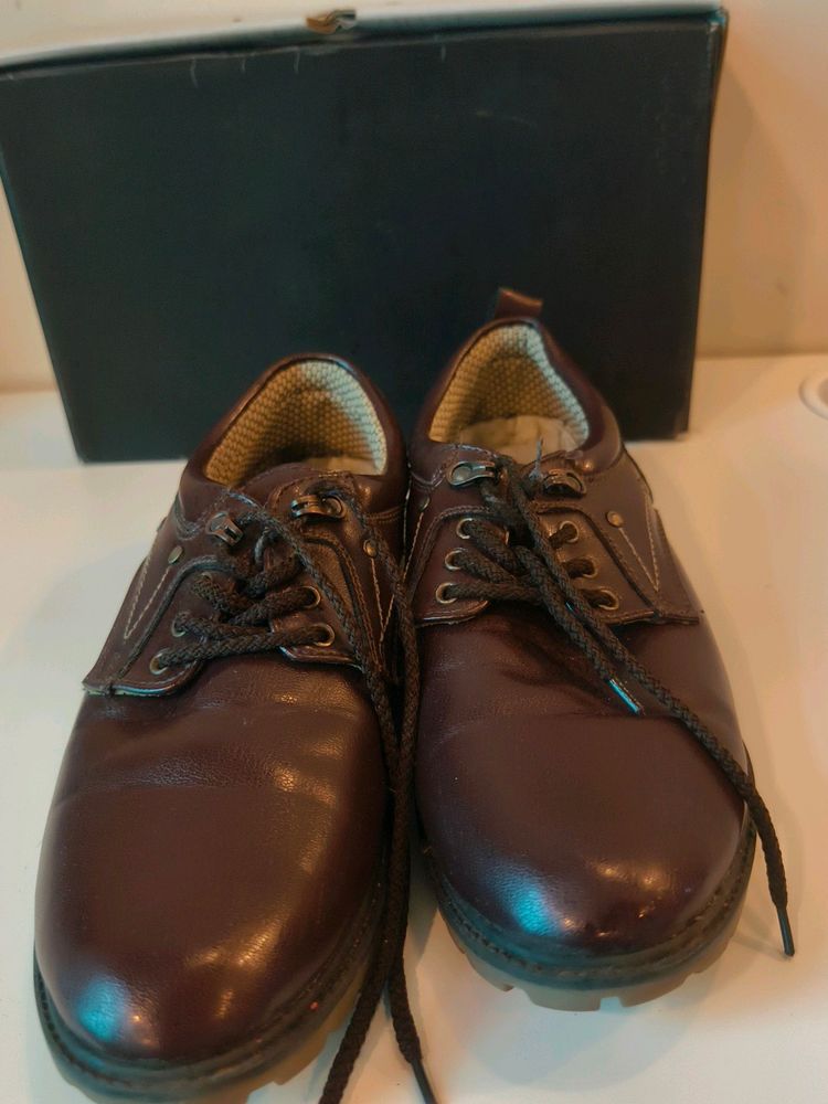 Men's Brown Leather Lace-Up Shoes