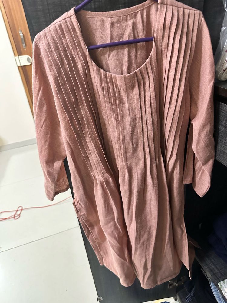 Elegant Pink Pleated Kurta