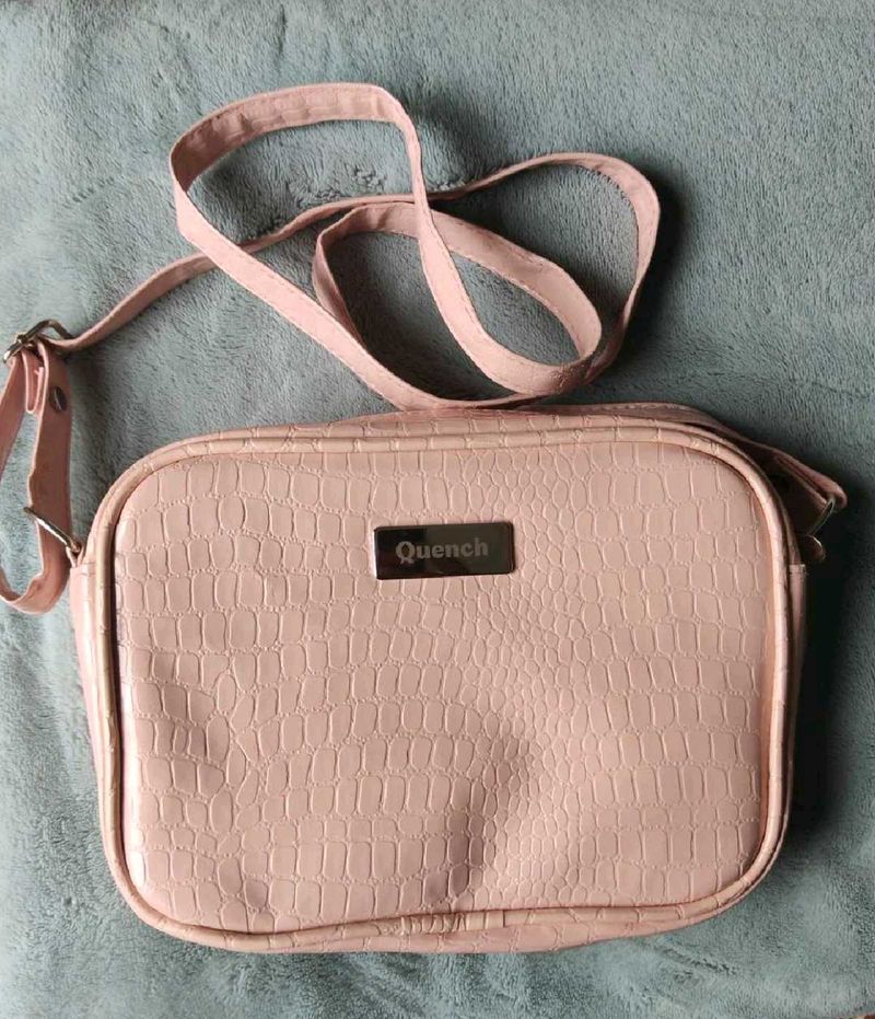 High Quality Cute Pink Quilted Crossbody Bag