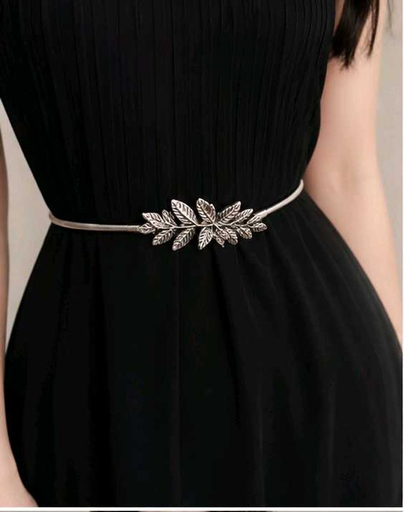 Elegant Leaf Design Metal Belt