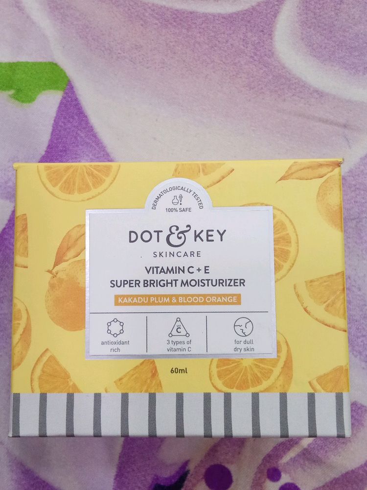 DOT &amp; KEY VITAMIN C+ E MOISTURIZER