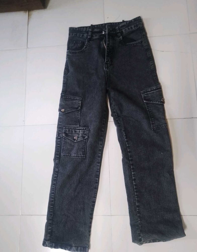 Stylish Cargo Jeans for Women