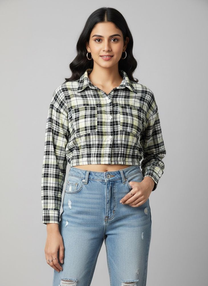 Trendy Cropped Plaid Shirt