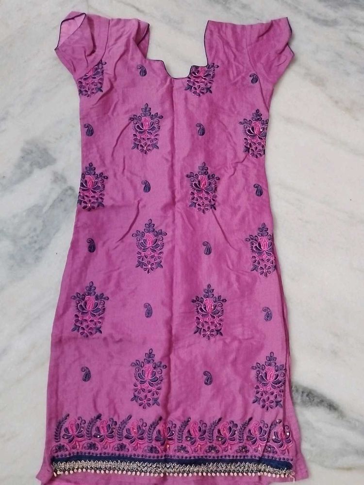 Beautiful Unused Kurti With Duppatta