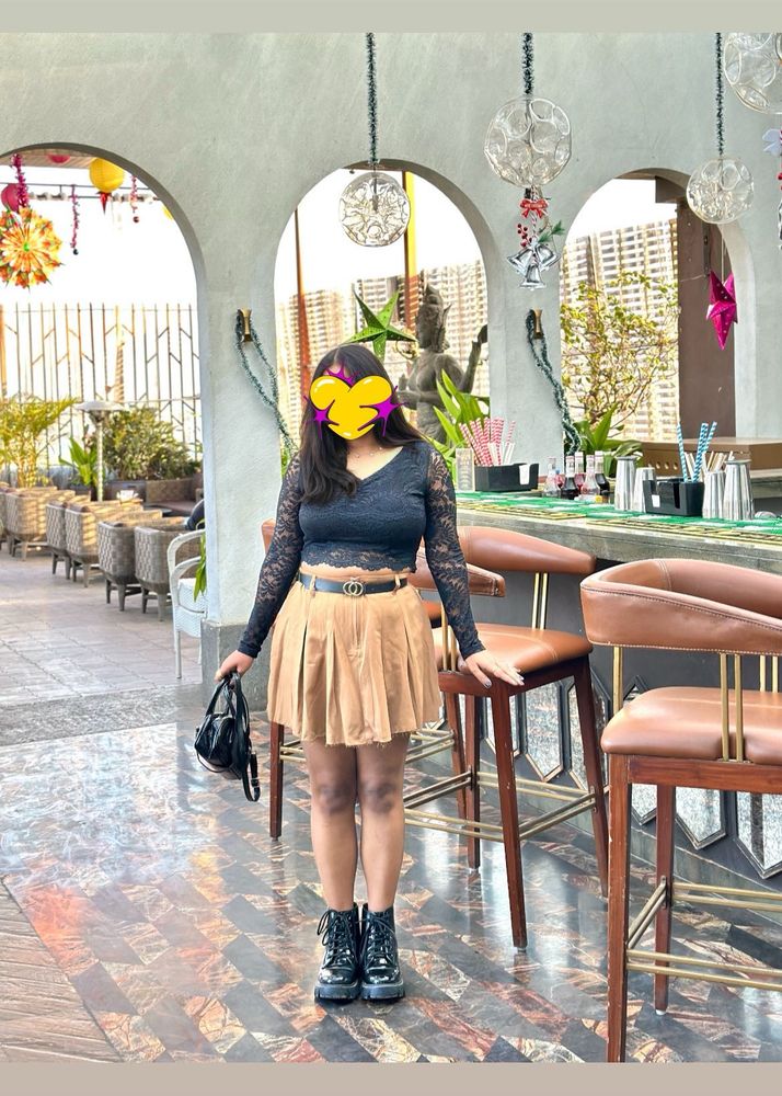 Pleated Mini Skirt with lace long sleeves crop top