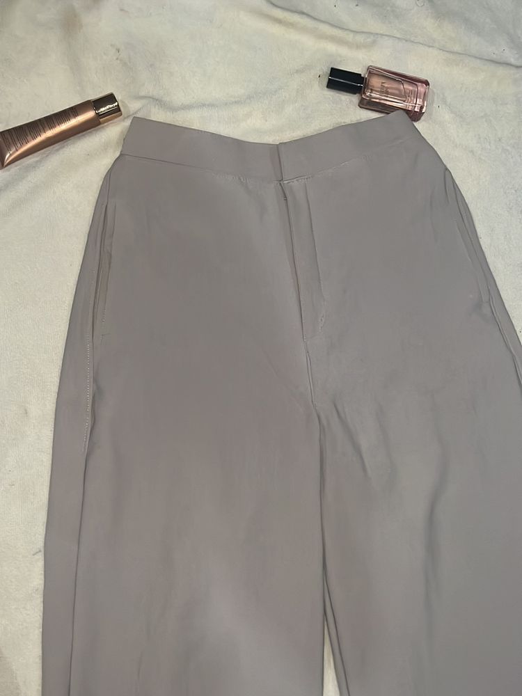 Beige Formal Trouser ! Size 28 Inches