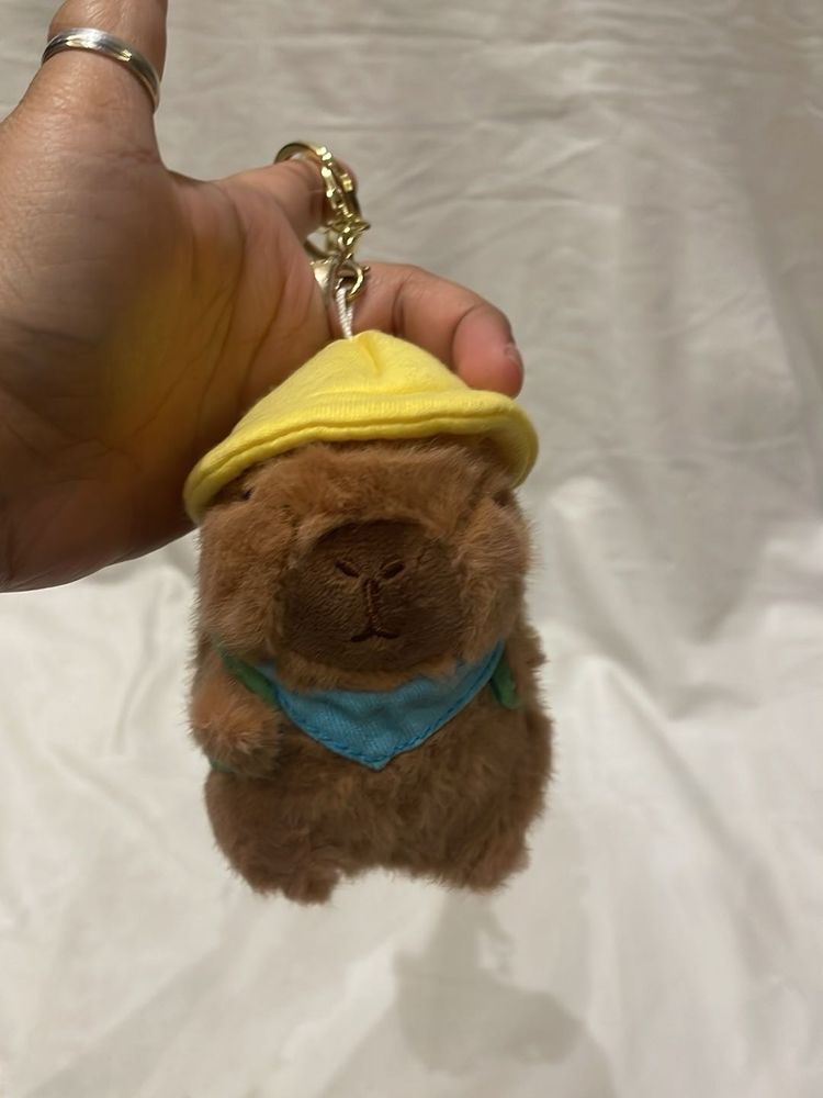 Cute kapibara Plush Keychain