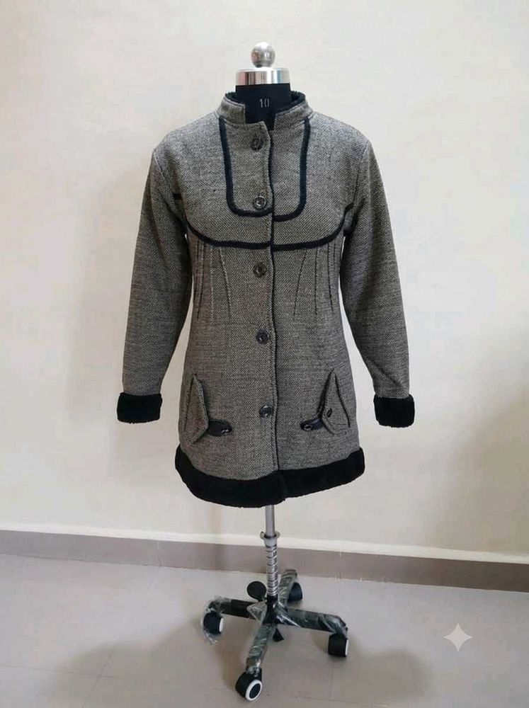 Stylish Women's Textured Coat