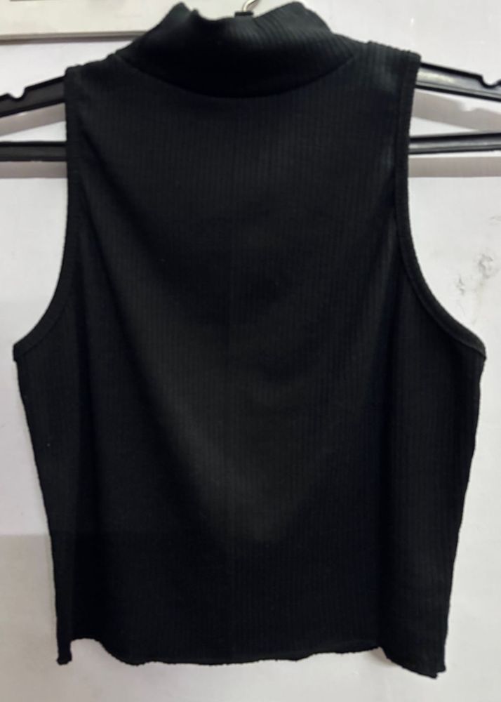 Sleeveless Black Top