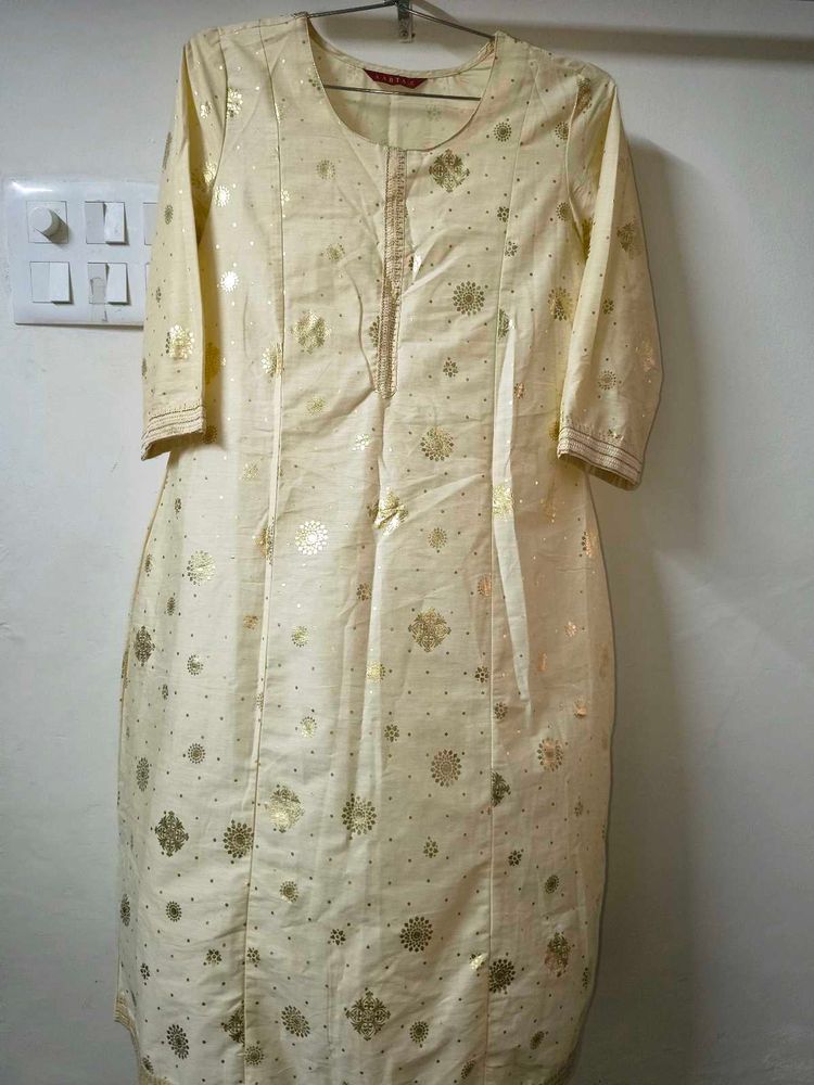 Elegant Cream Kurta with Gold Print