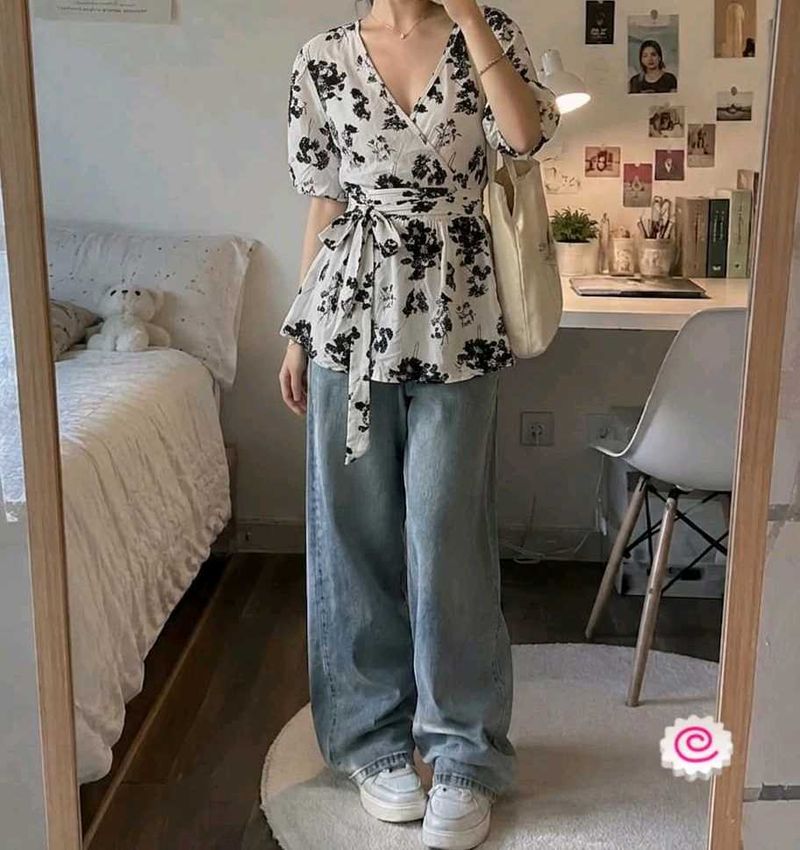 Retro Romance top ⭐