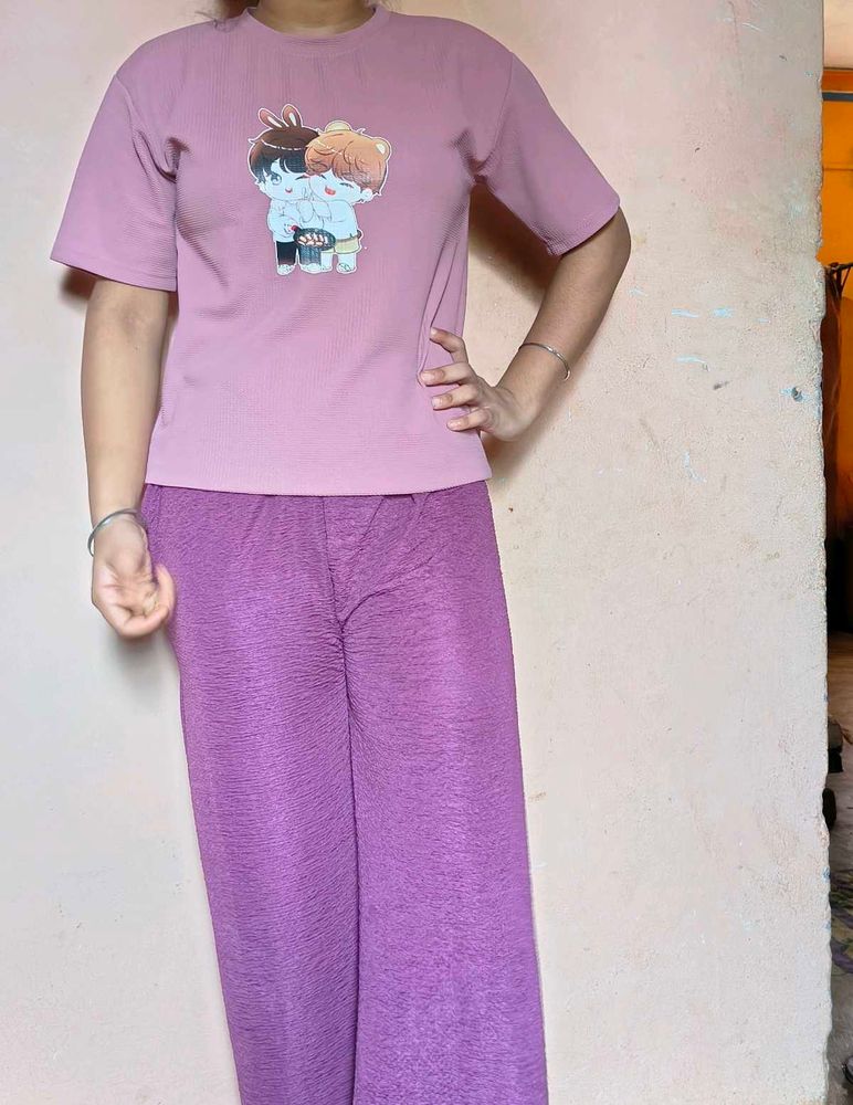 T-Shirt and trouser