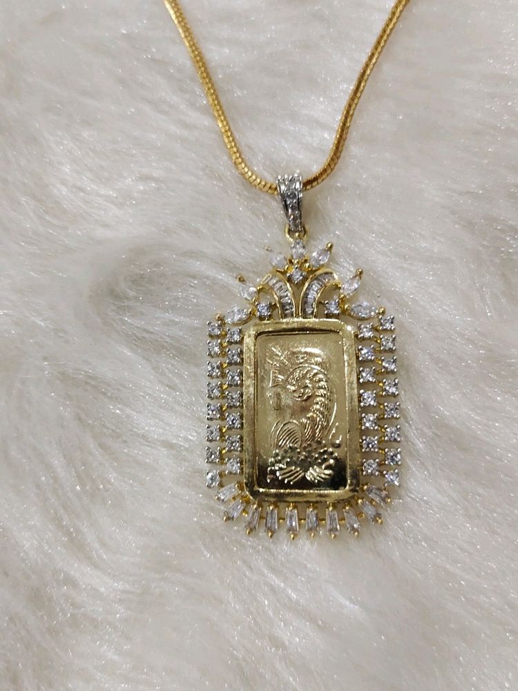Chain, Pendant And Earing