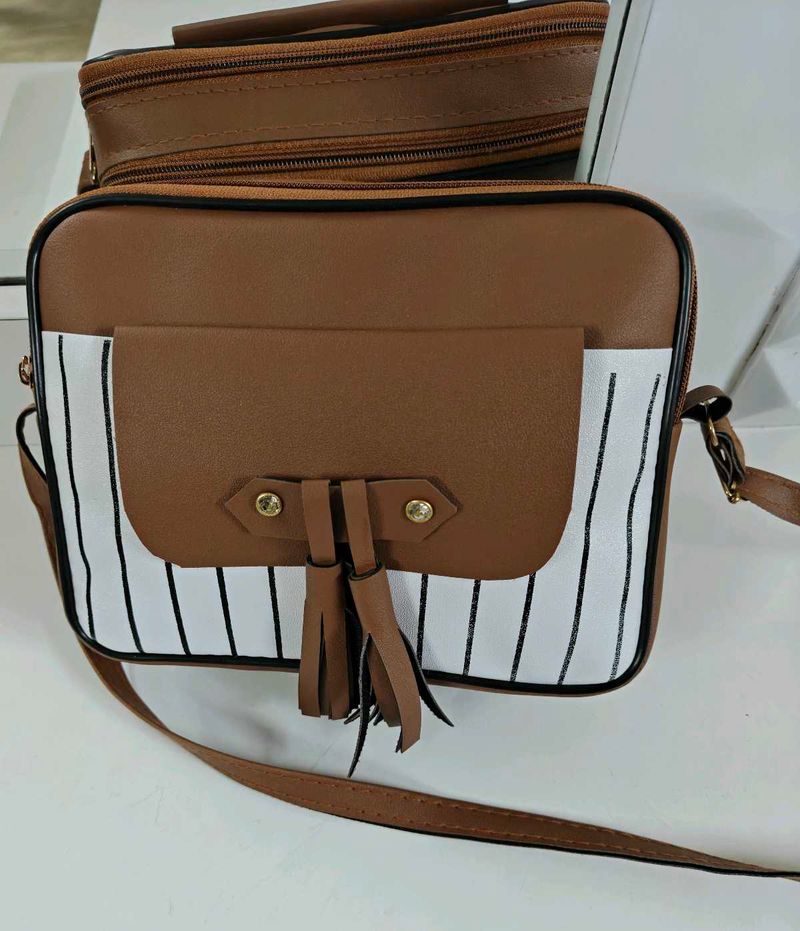 New Chic Crossbody Bag with Tassels