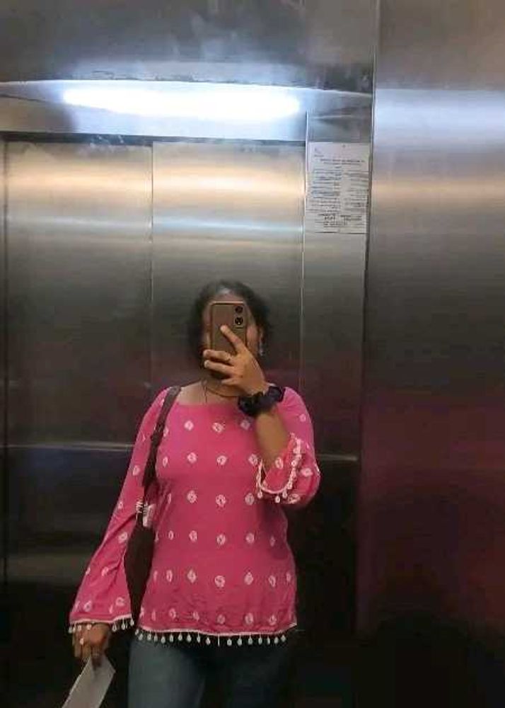 Beautiful Pink Embroidered Kurta