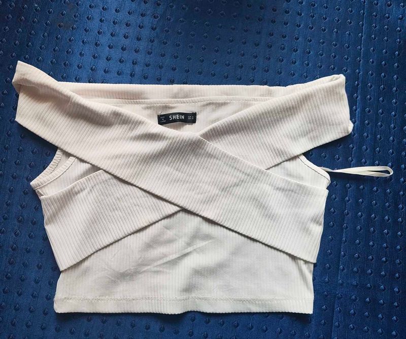 SHEIN  Ribbed Off-Shoulder Crop Top