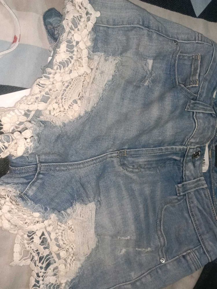 Distressed Denim Shorts with Lace Trim