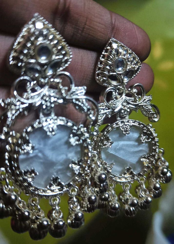Elegant Silver white Dangle Earrings