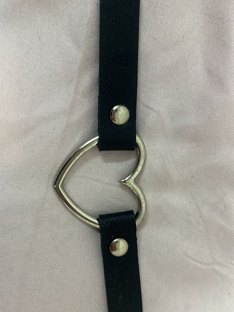 Heart choker