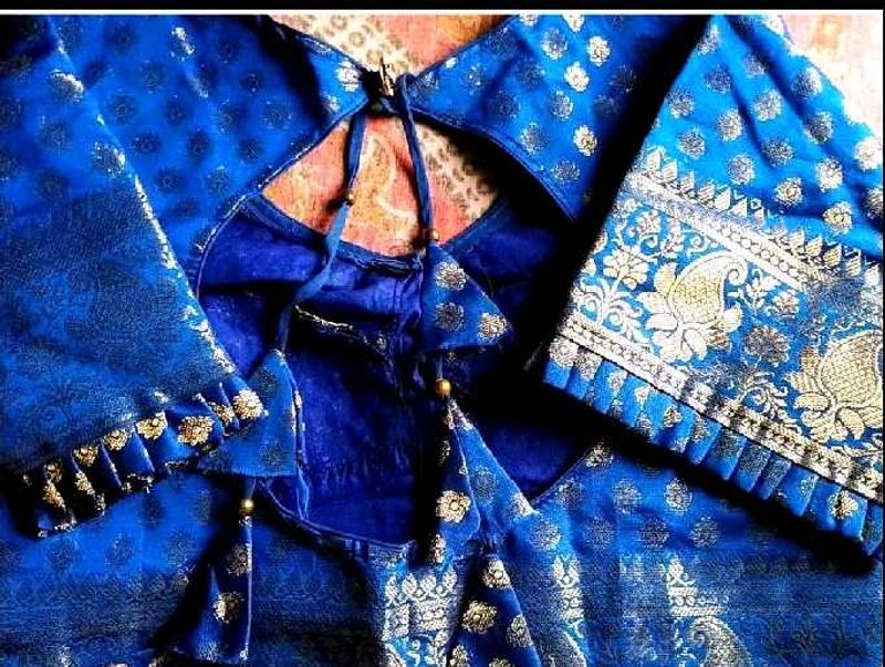 UnUsed ExquisiteRoyalBlu BrocadeBlouse-40"BustSiz