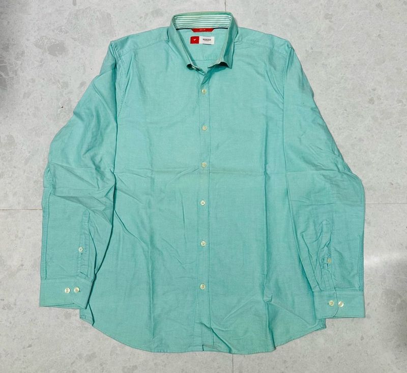 Invictus Men's Aqua Button-Down Shirt
