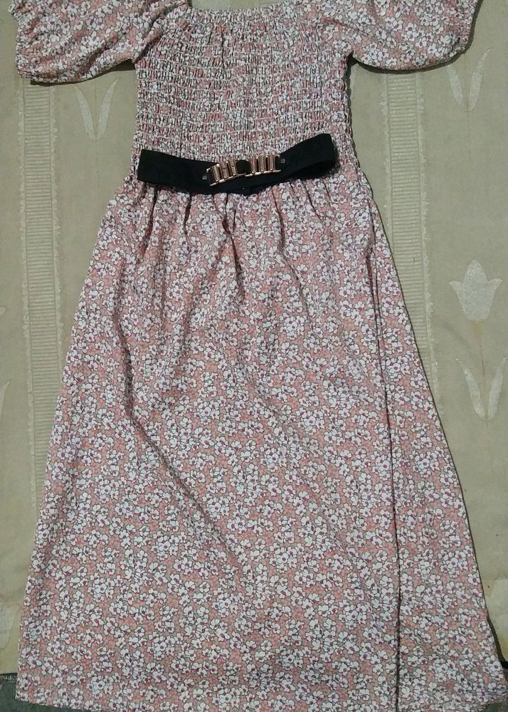200rs Puff Sleeve Dress For Women..