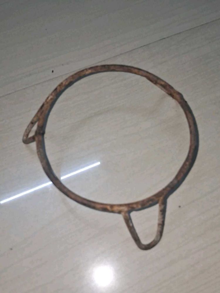 Vintage Metal Trivet Stand of 1