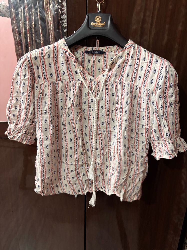 Boho Print Tie-Front Cropped Top