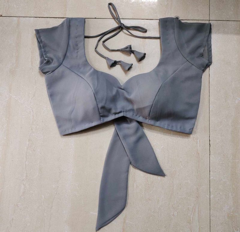 knotted backless blouse