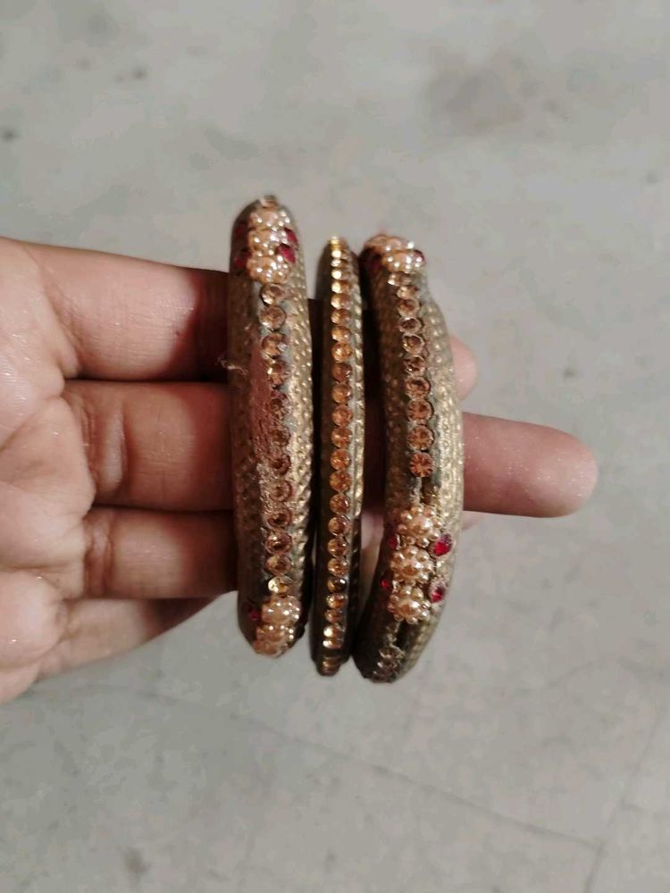Embellished Bangles Set