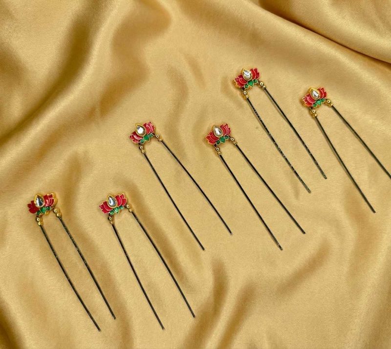 Lotus Hair U Pins - Set of 4