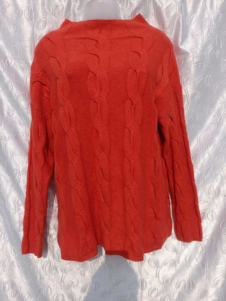 Cable Knit Sweater 🧡