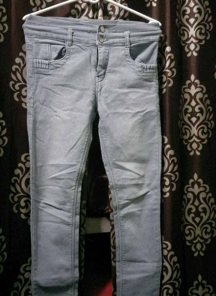 Greay Color Jeans