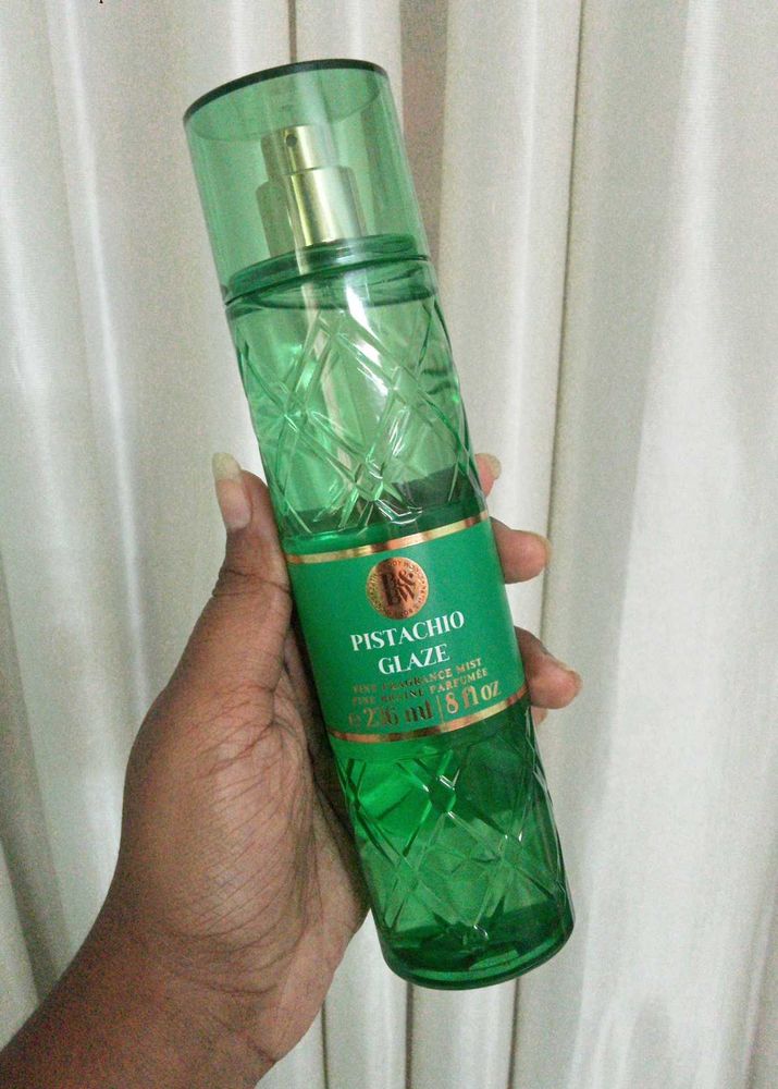 Bath and body works Pistachio Glaze Mist