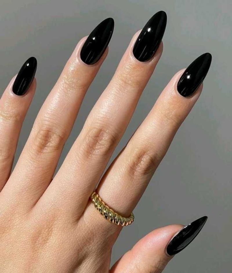 Grisa Glossy Black Almond Press-On Nails Set with