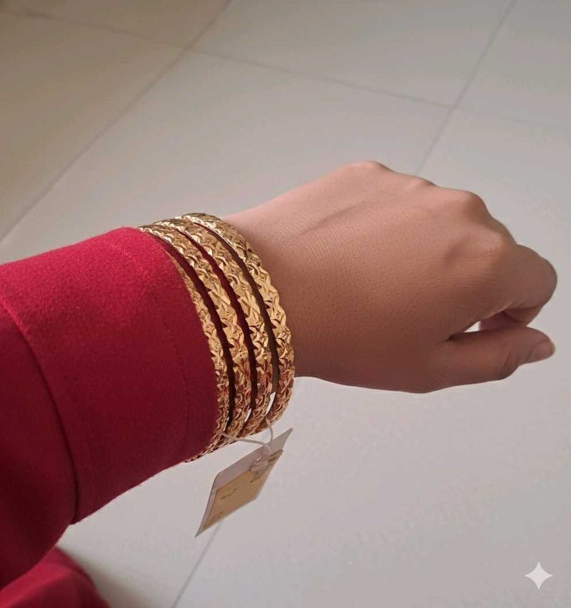New Gold Plated Bangle Set