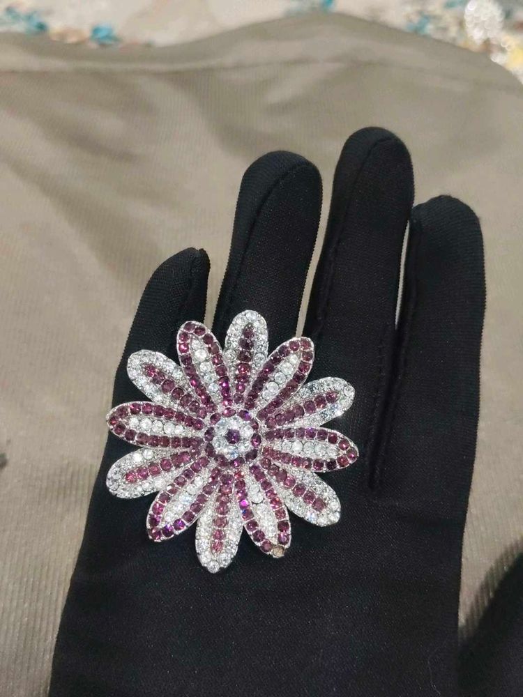 Sparkling Flower ring