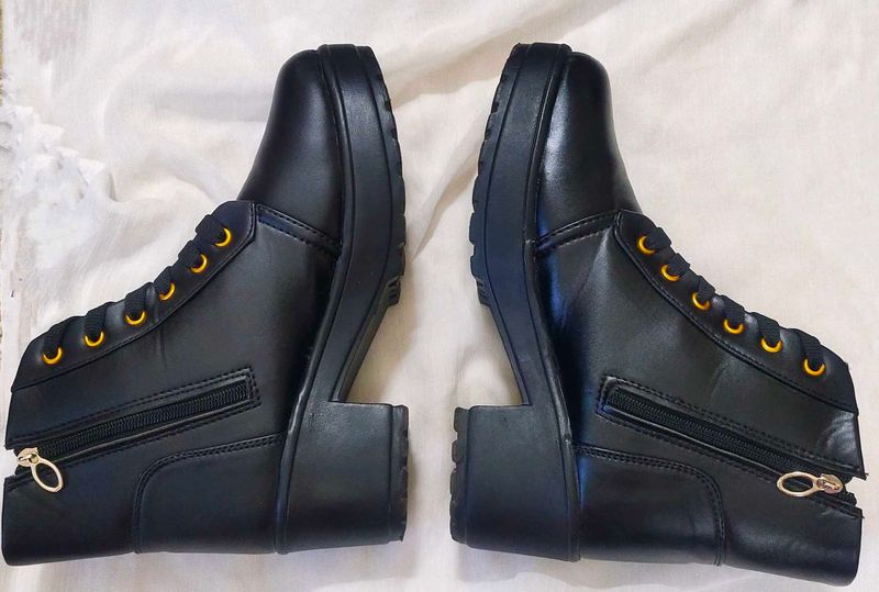 Cowboy Black Ankled Boots