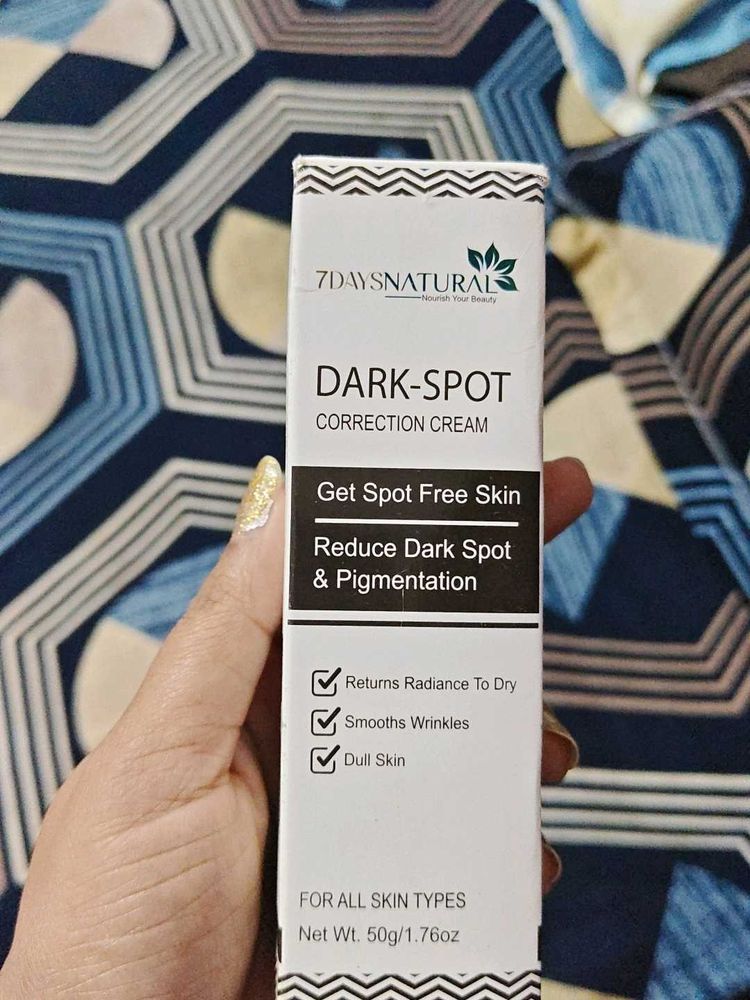 7DaysNatural Dark Spot Correction Cream