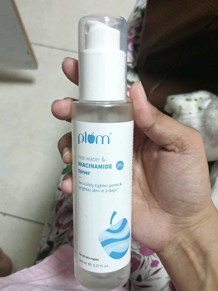 Plum Rice Water &amp; Niacinamide Toner