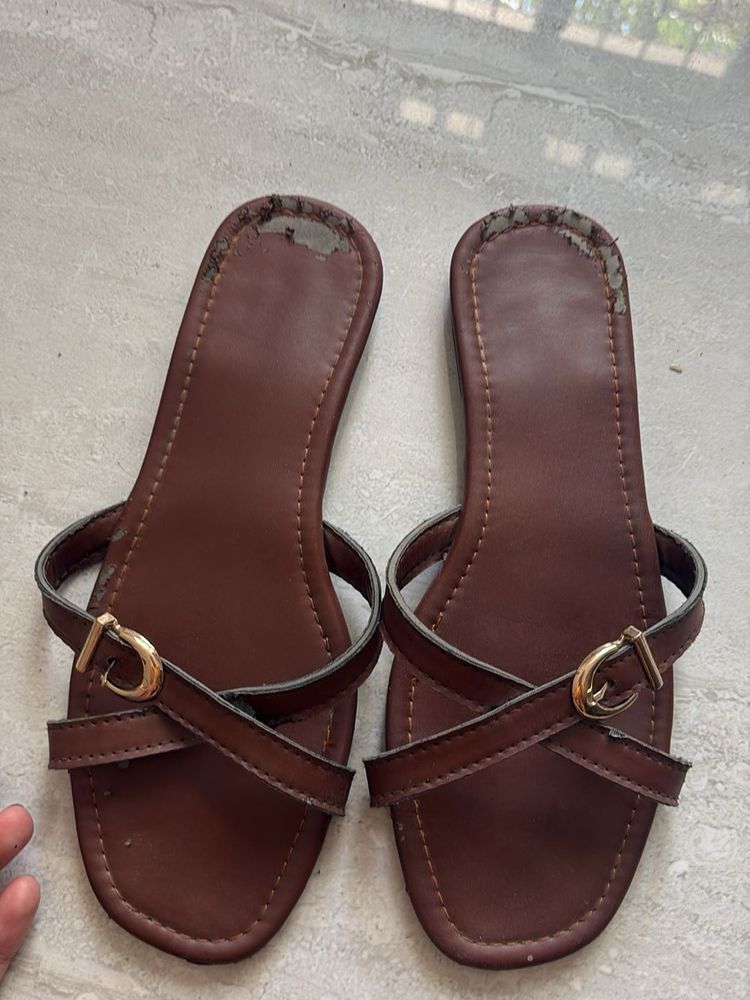 Brown Flat Sandals with Buckle