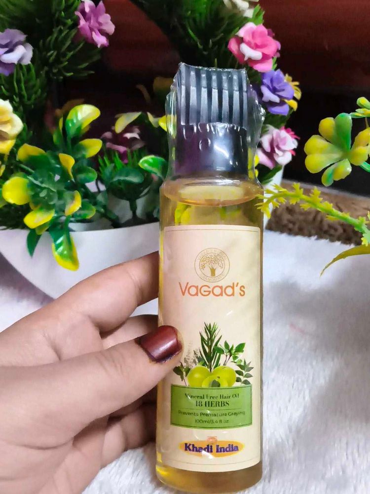 Vagad's Khadi18 Herbs Hair Oil
