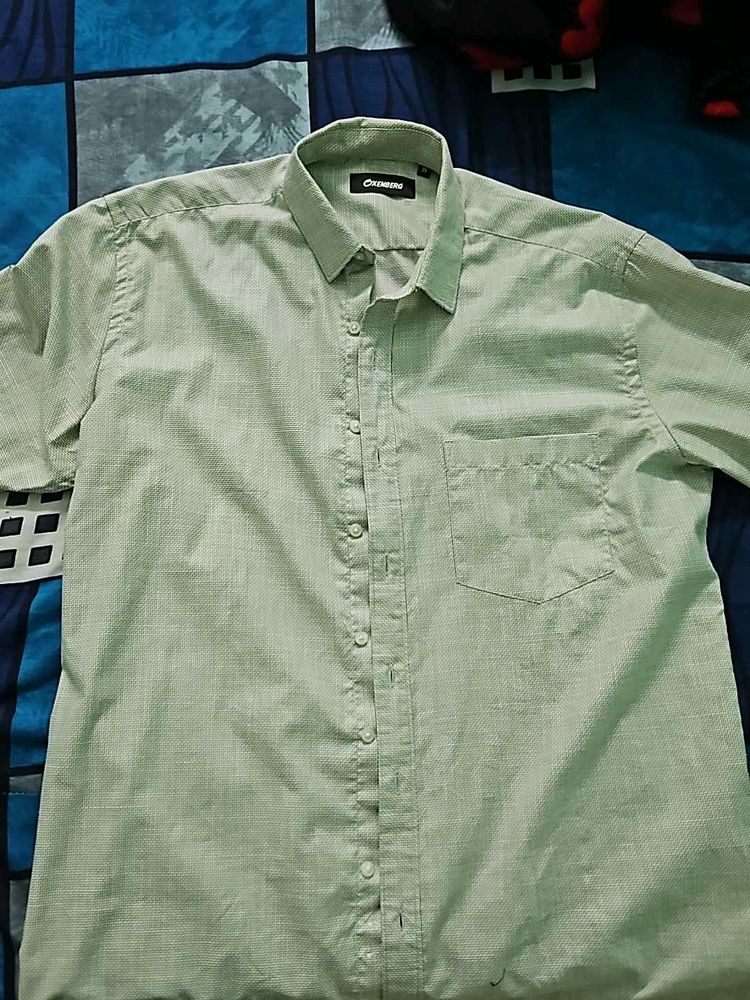 Light Green Short Sleeve Shirt