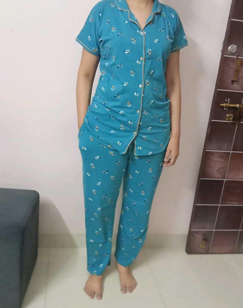 Comfortable Printed Nightsuit