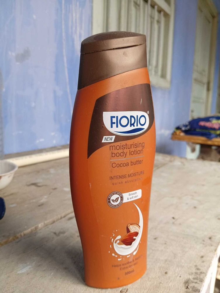 Fiorio Cocoa Butter Body Lotion